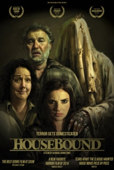 Housebound (2014)